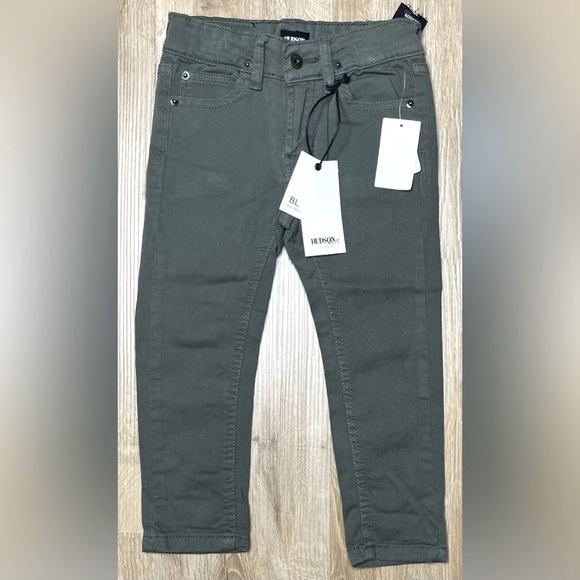 Hudson Jeans Other - NWT Hudson Blake Stretch Twill Slim Straight Roll Cuff Pants 3T
